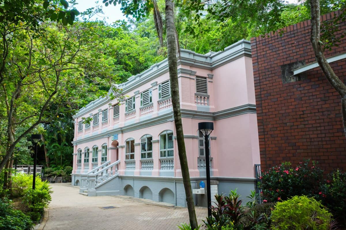 ca68995f-7e51-47c5-946d-83c7a3e3aaf6